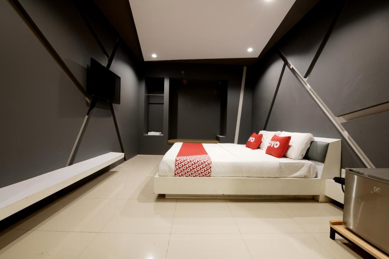Sriracha Hotel And Spa Ban Huai Yai Phrom ภายนอก รูปภาพ