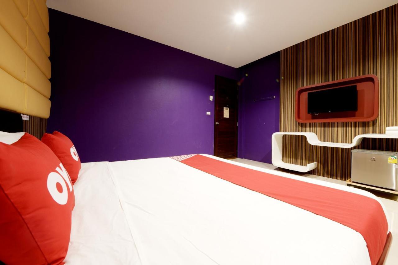 Sriracha Hotel And Spa Ban Huai Yai Phrom ภายนอก รูปภาพ